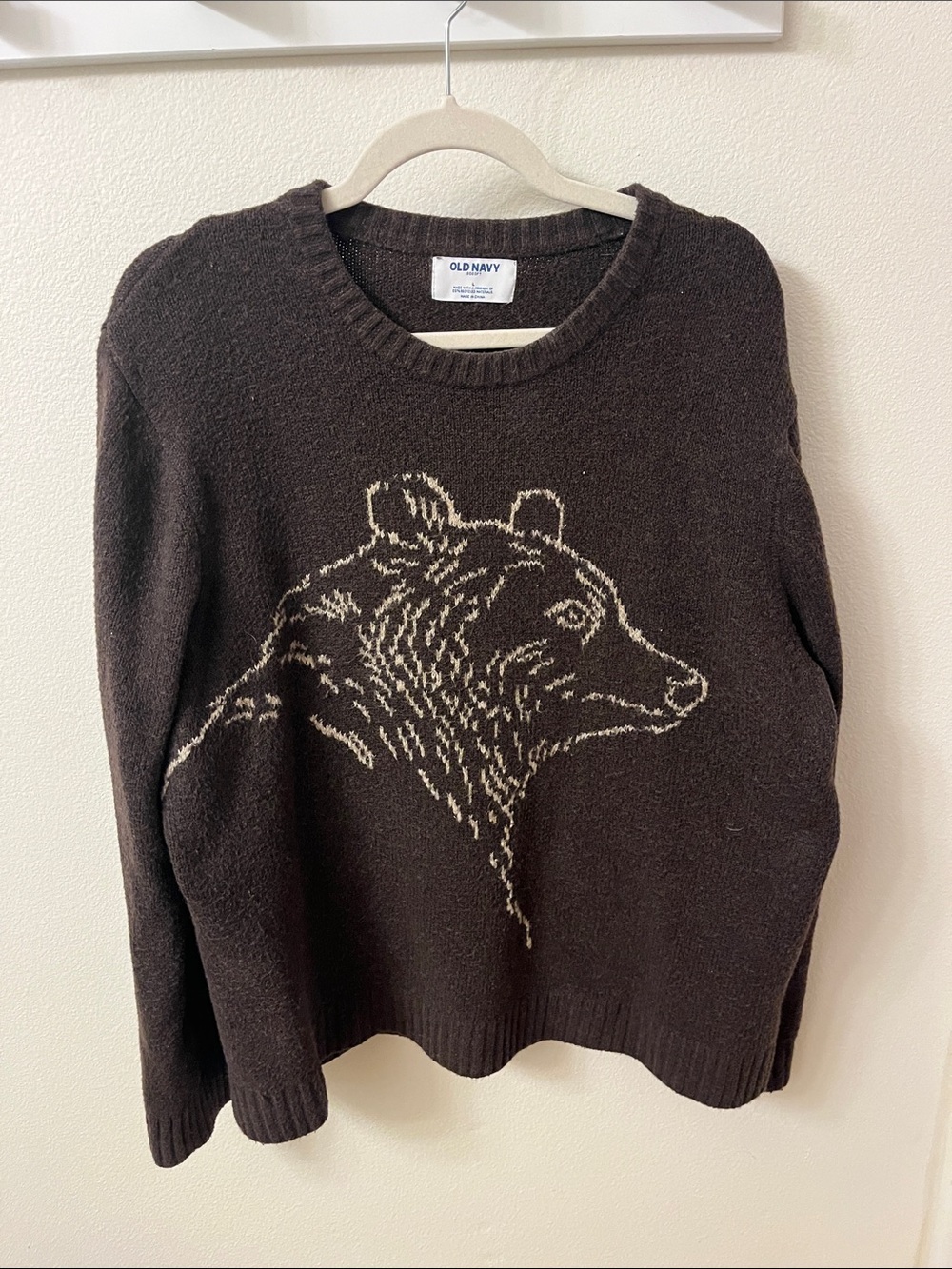 Old navy brown bear sweater